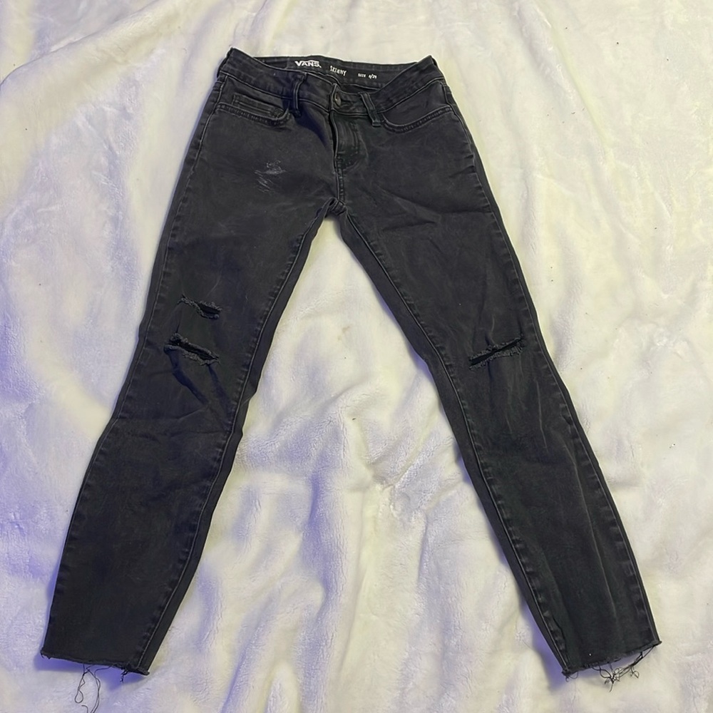 Low rise skinny jeans